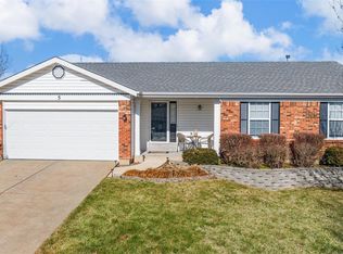 5 White Chapel Ct, O'Fallon, MO