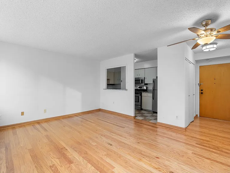 1245 13th St NW #314 — Photo 2