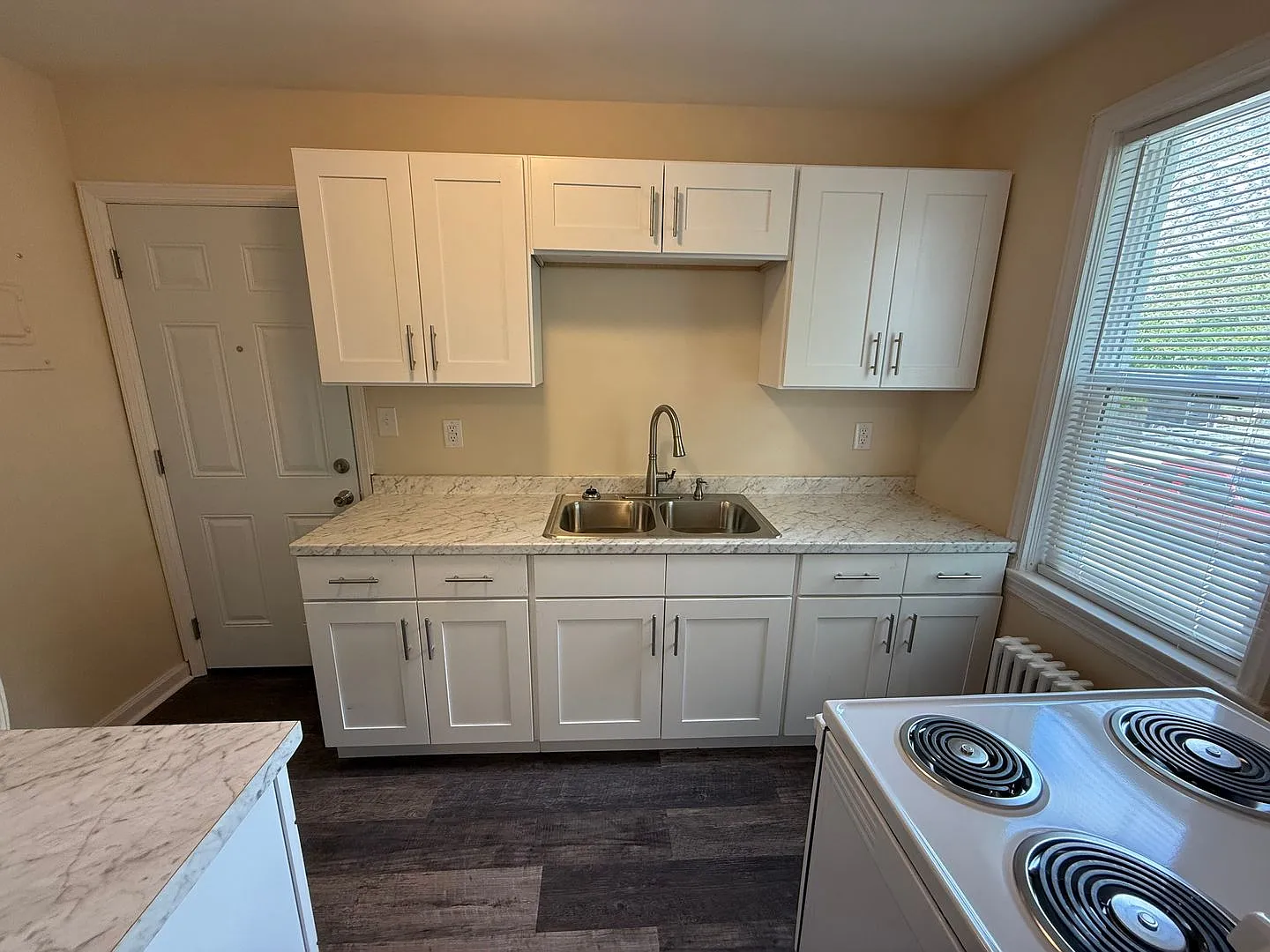 418 E Seminary Ave #31 photo 1