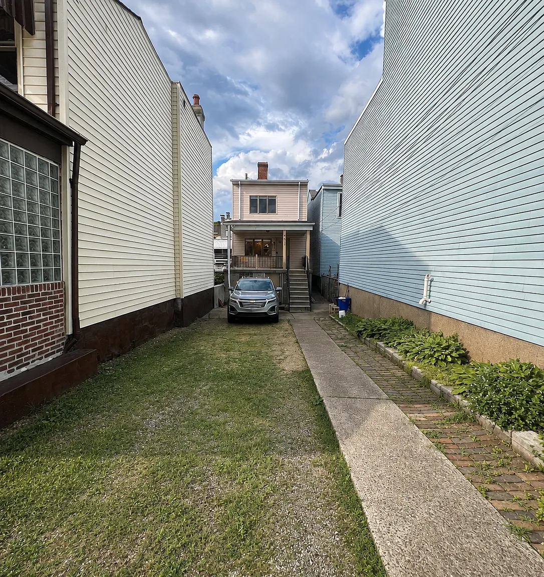 2 bed, 2.5 bath, 1530 sqft, $2,250 — Photo 1