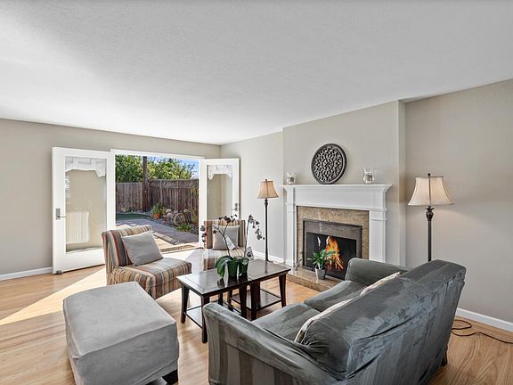 5th image of 2248 Salisbury Way