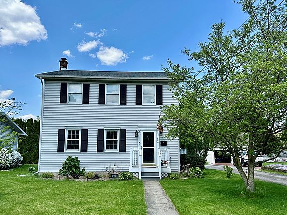 2nd image of 226 Laurel Ave