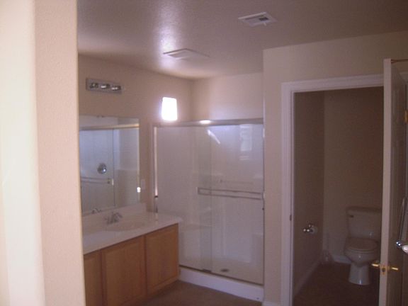 5th image of 8536 Lakota St
