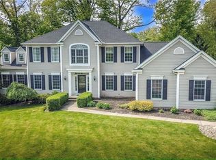 195 Forestview Pl, Aurora, OH 44202