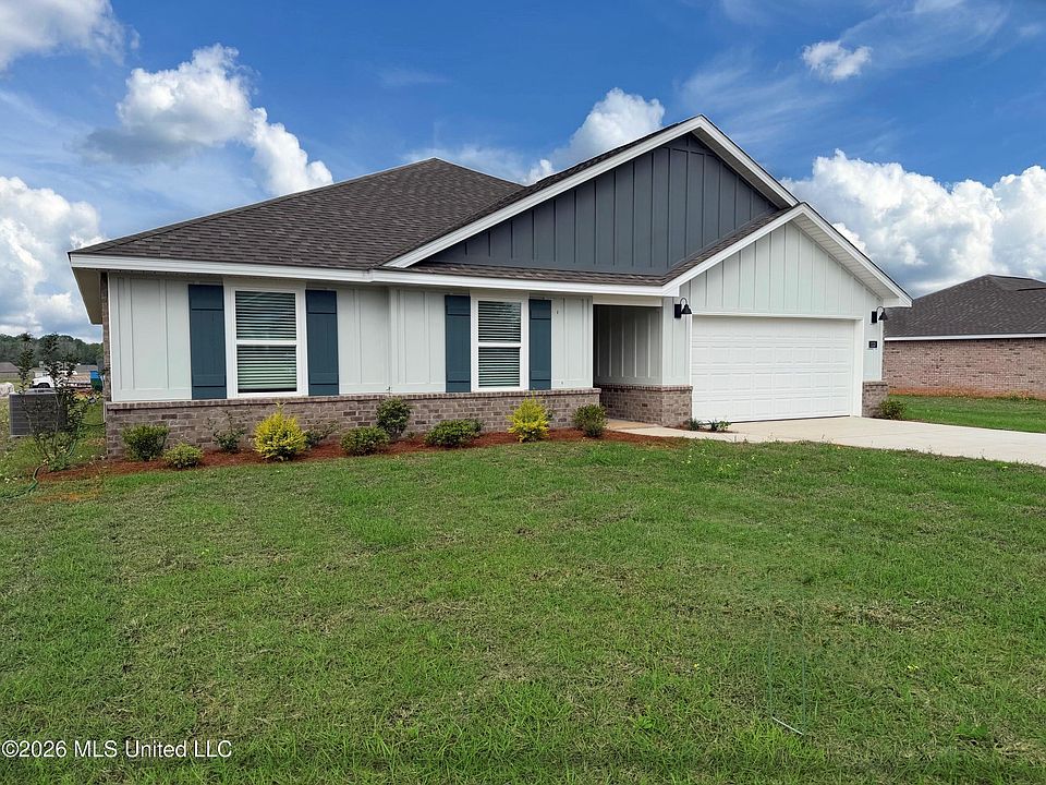 1st image of 113 Dewberry Dr