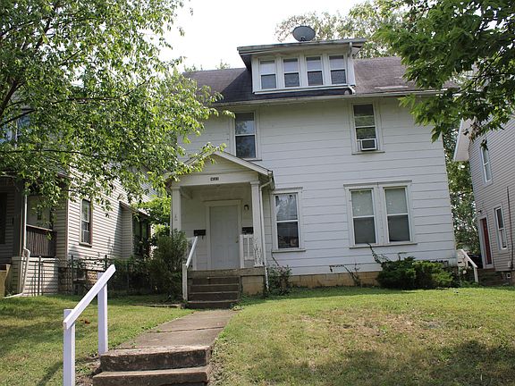 2nd image of 423-425 E 14th Ave
