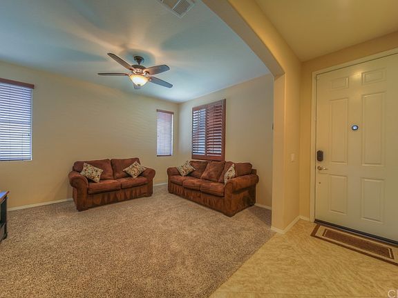 5th image of 328 La Familia Cir