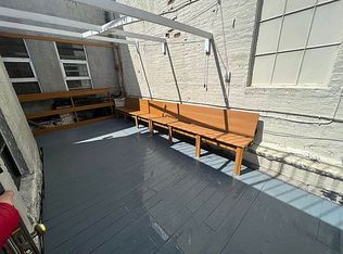 600 W 52nd St APT 2R, New York, NY 10019