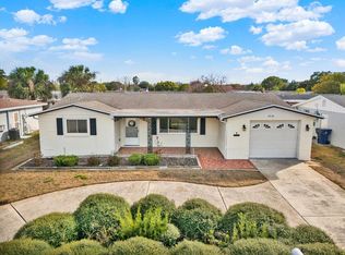 5226 Falcon Dr, Holiday, FL 34690