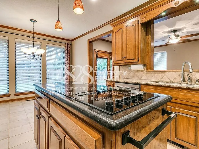 3723 Barwick Ct — Photo 45