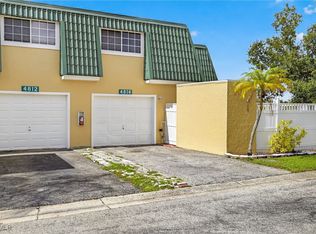 4814 Bluefish Ct, Fort Myers, FL 33919