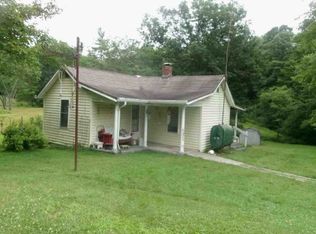 245 Higgins Rd, Hilliards, PA 16040