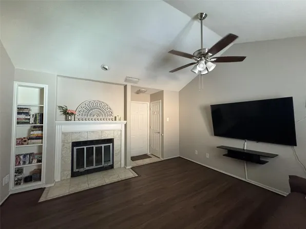 256 Jefferson Pkwy, Fort Worth, TX 76107