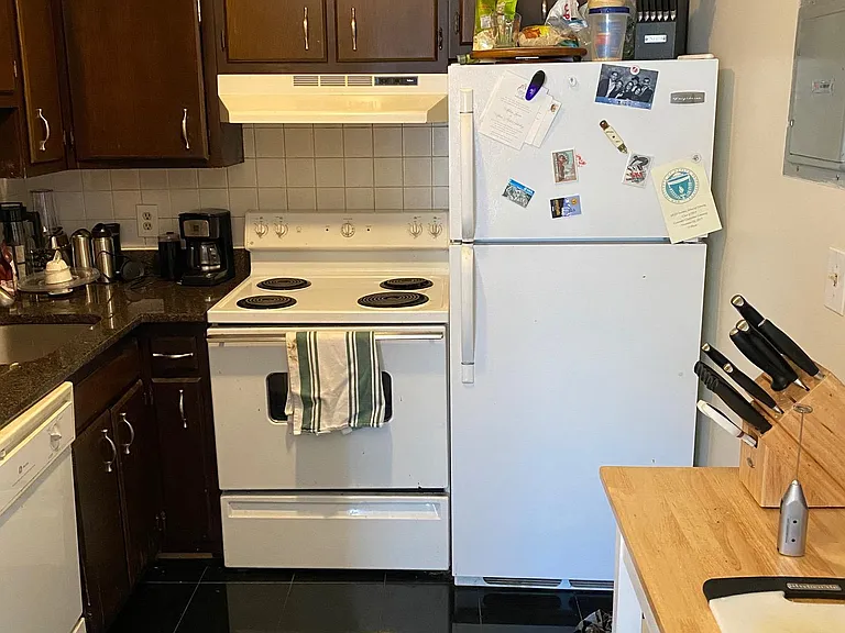 44 Cherry St #5A — Photo 16