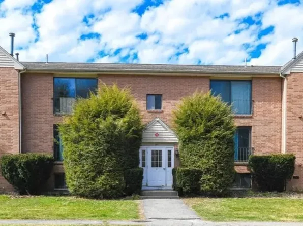 1 Brookside Drive #11, Exeter, NH 03833