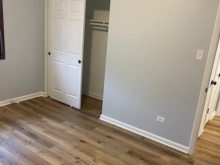 5 Thomas Ct #1E — Photo 9