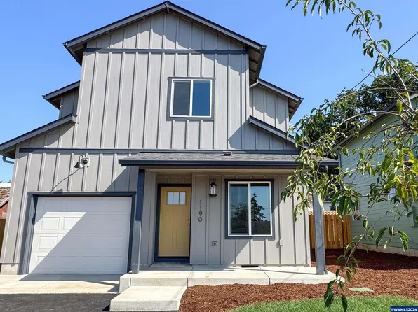 1190 SW Oakdale Ave, Dallas, OR 97338