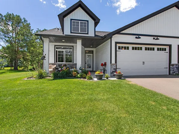 26236 2nd St W, Zimmerman, MN 55398