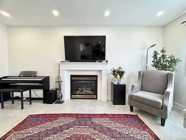 25 Nicole Marie Ave — Photo 10