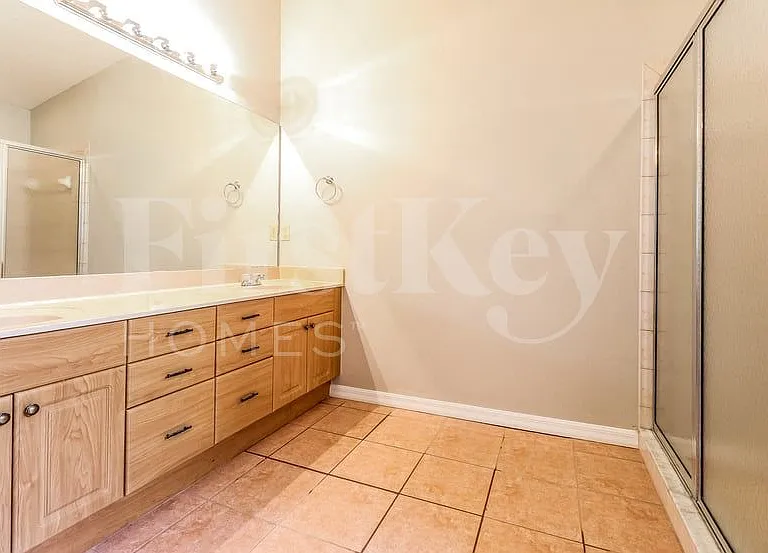 439 Dixie Hwy — Photo 13