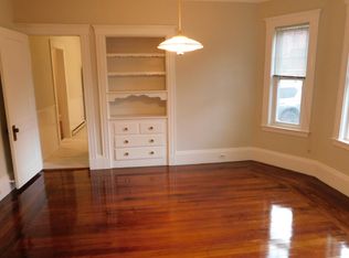 100 Lexington St #1, Watertown, MA 02472
