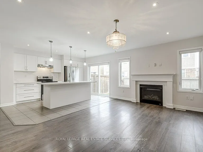 329 Gooding Cres — Photo 18