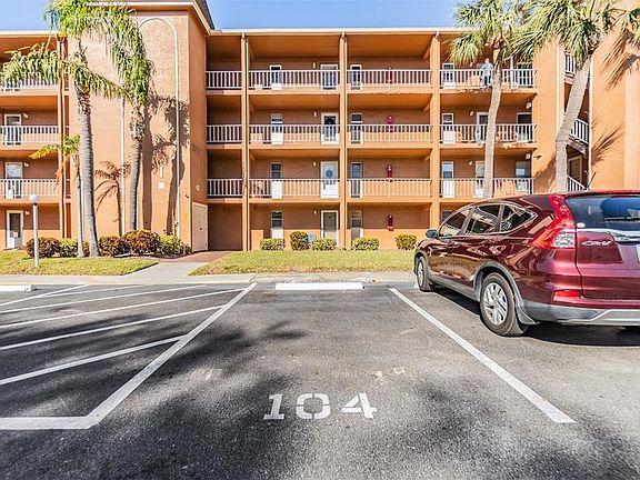 2nd image of 12760 Indian Rocks Rd APT 104