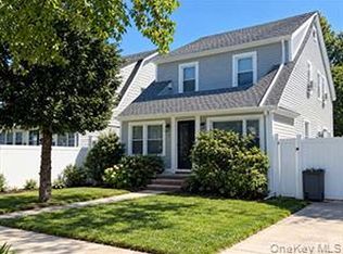 9327 215th Pl, Queens Village, NY 11428