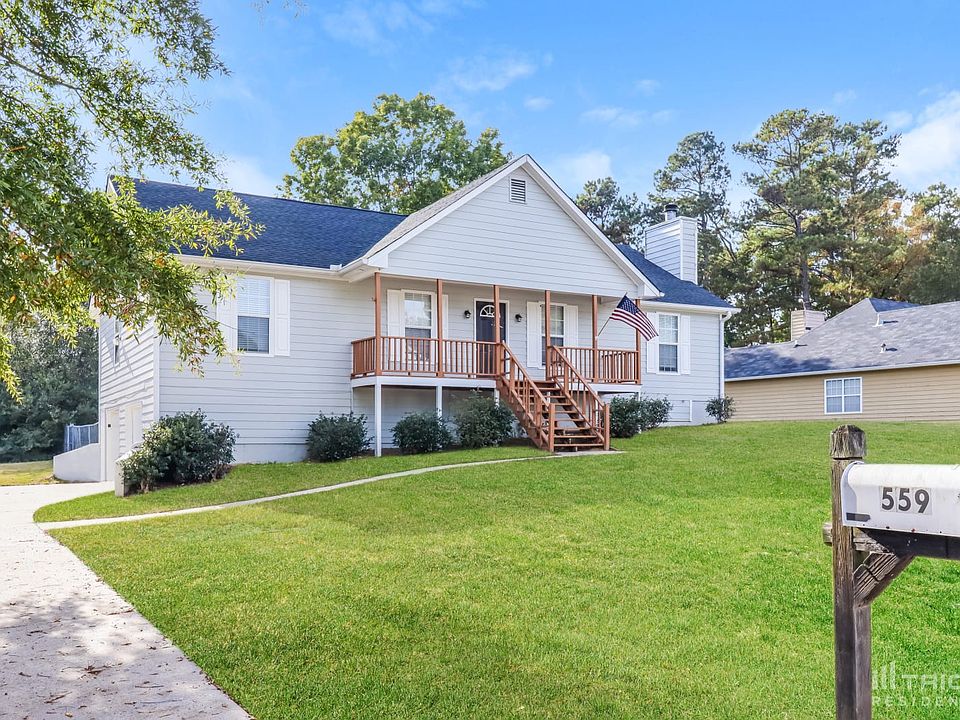1st image of 559 Ashton Manor Dr