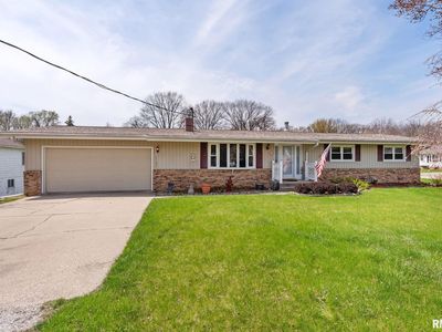 3802 Friendship Farm Rd, East Moline, IL, 61244