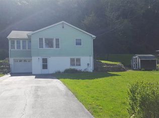 514 S Bluff St, Guttenberg, IA 52052