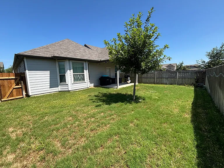 4913 Drovers Path — Photo 25