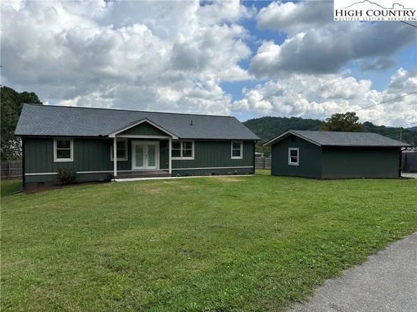 158 Ice Plant Street, Elk Park, NC 28622