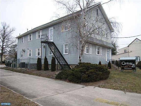 2nd image of 43 W Church St
