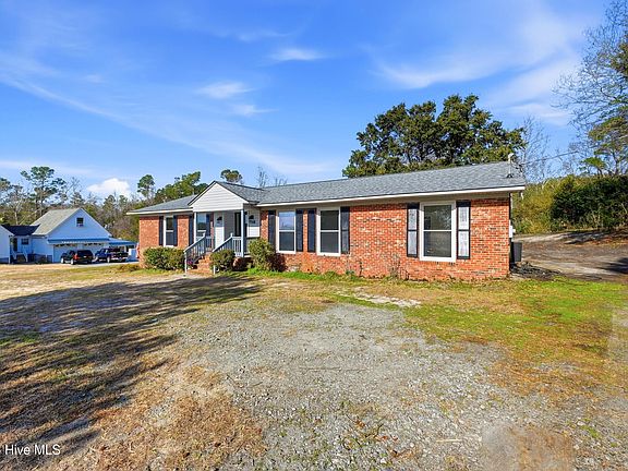 2nd image of 718 Hughes Road
