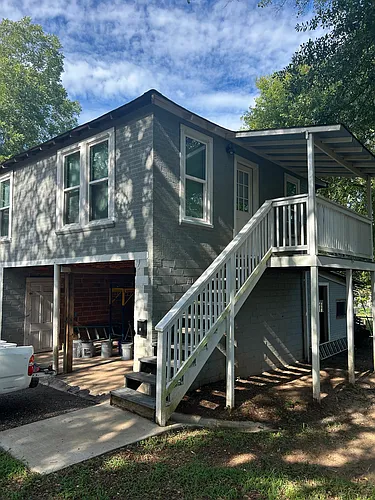 318 E South St #B Photo 1