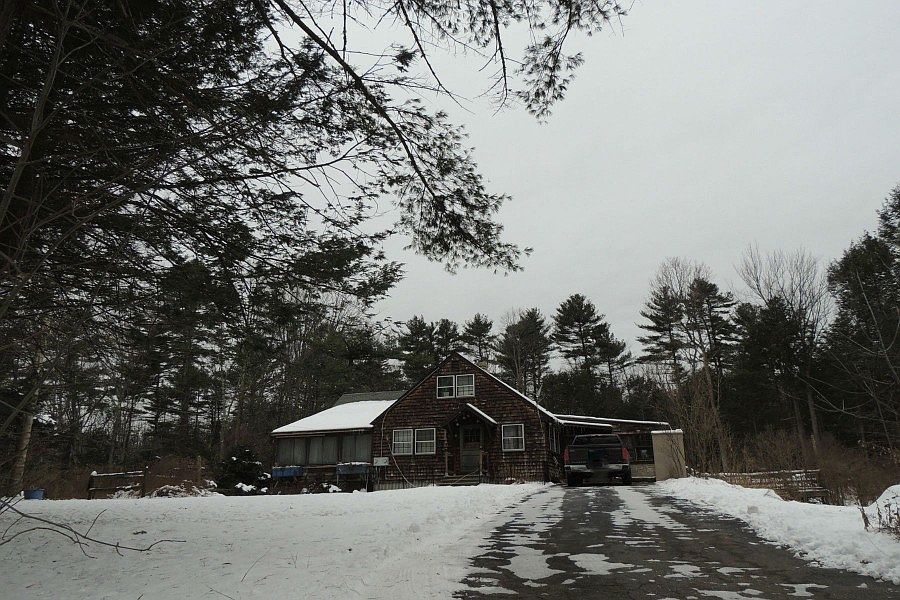 2nd image of 239 Old Candia Rd
