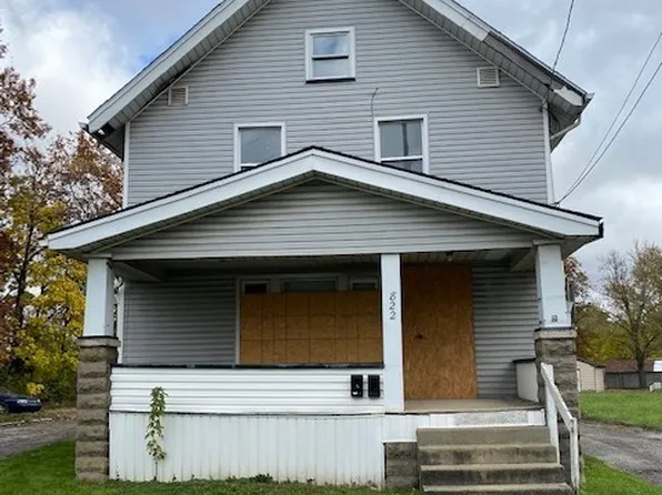 822 Parkman Rd NW, Warren, OH 44485
