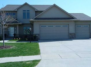 570 Penn Ridge Pl, North Liberty, IA 52317