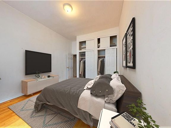 2nd image of 312 E 90th St APT 1G