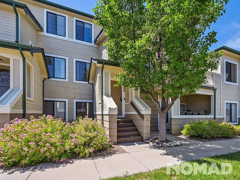 8707 E Florida Ave #604 — Photo 26