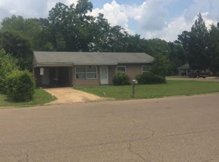 504 Cypress St, Columbus, MS 39702