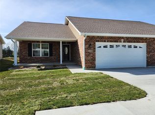 1196 Boone St, Troy, MO 63379