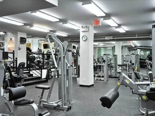 17-09 215th Street image 33 of 43