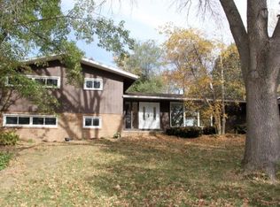 110 Tonca Trl, Newton, IA 50208