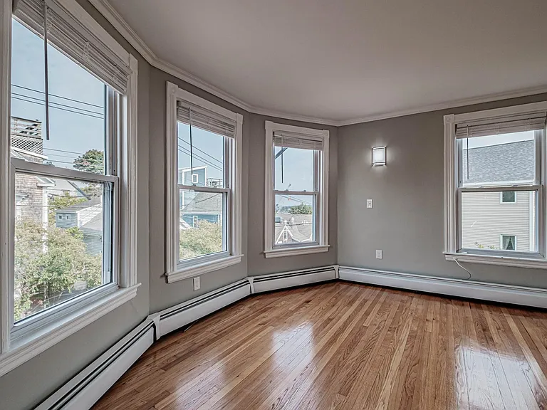 38 Brackett St #1 — Photo 33