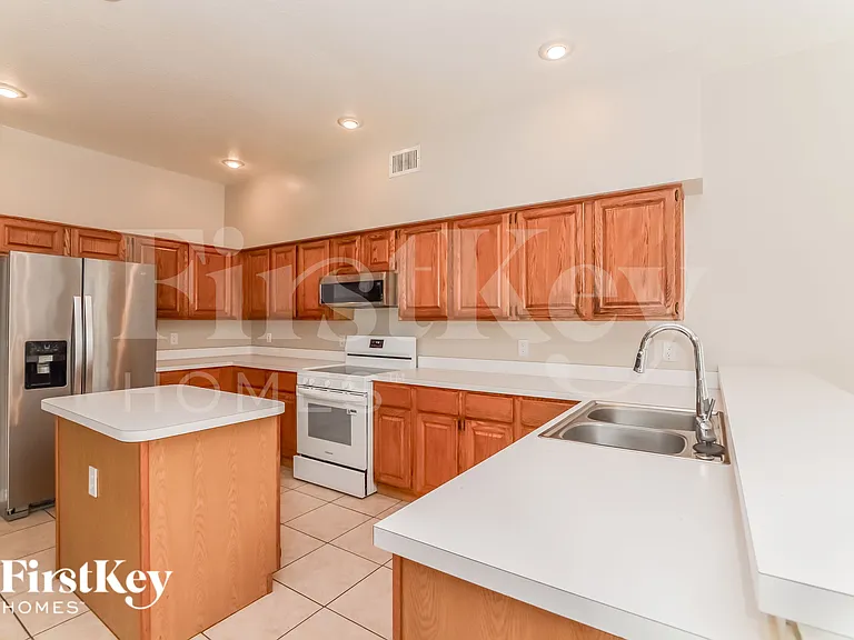 308 Forrest Crest Ct — Photo 6
