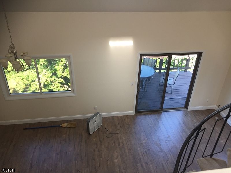 1st image of 23 Wimbledon Dr Unit 2