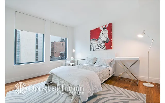 Rented by Douglas Elliman | media 4