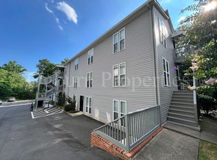 1 bed, 1.0 bath, $995, Winston Salem, NC 27101